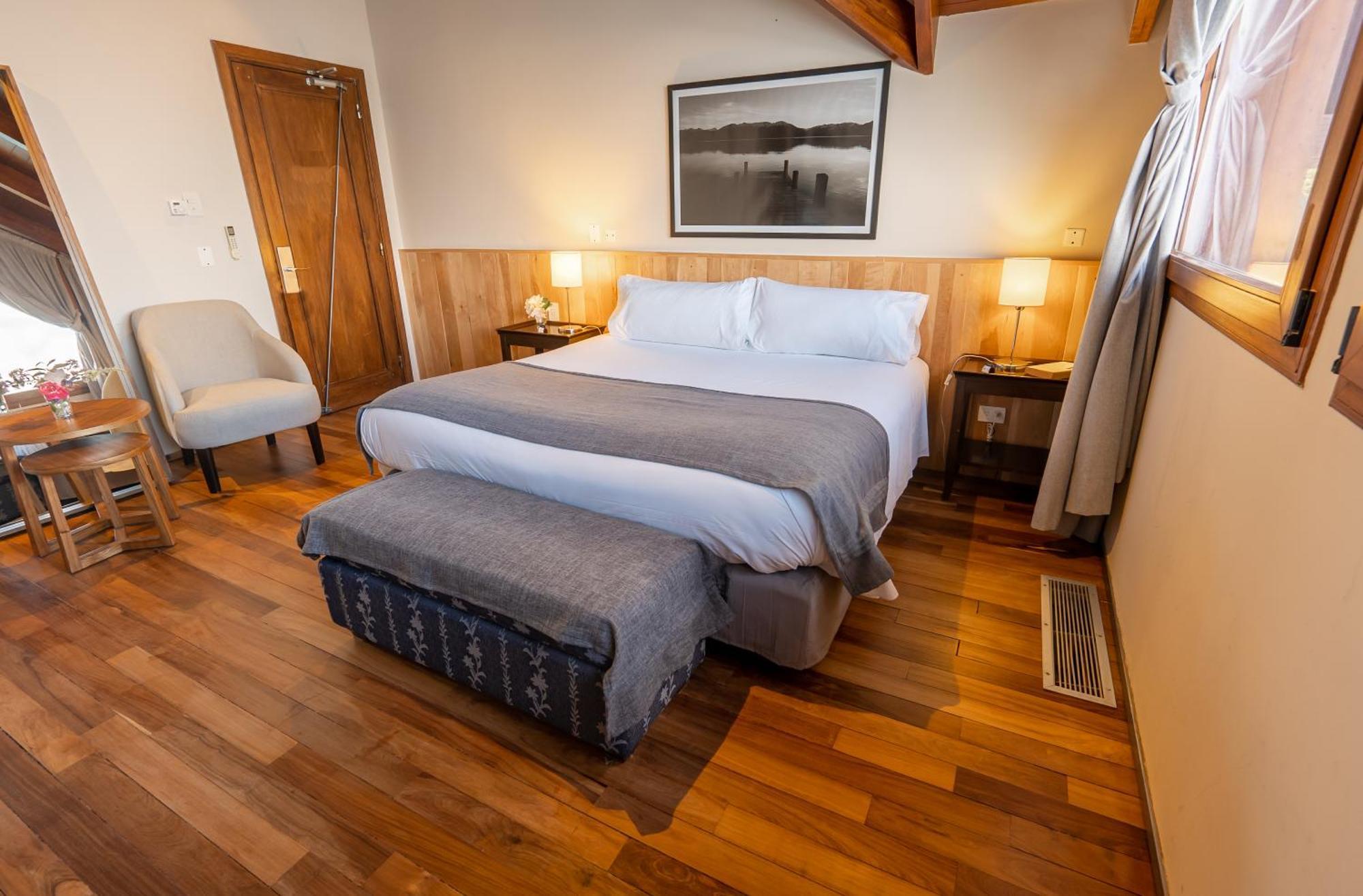Don El Faro Boutique Y 4* Villa La Angostura